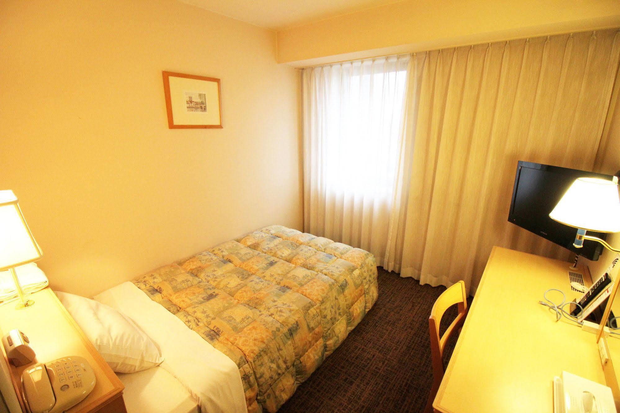 โรงแรมเอพีเอ ซะกะเอะกิ-มินะมิงุชิ ซางะ ภายนอก รูปภาพ